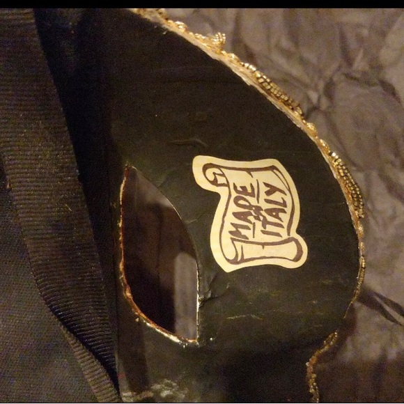 Cirque Du Soleil Hand Made Mask Red Feather Gold - Picture 3 of 3